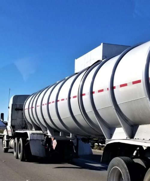 gas-and-oil-tanker-truck-2022-11-08-03-15-35-utc-1.jpg